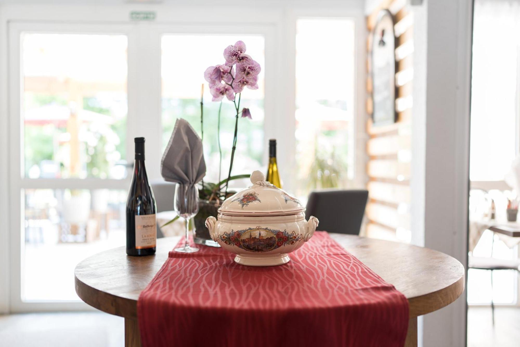 Hotel Acacia Nancy Sud Luneville Moncel-lès-Lunéville Εξωτερικό φωτογραφία