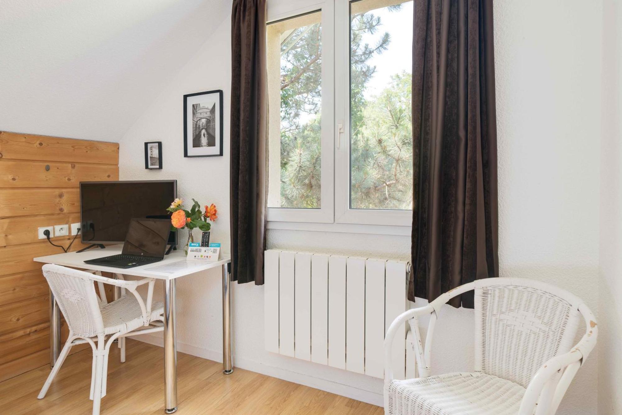 Hotel Acacia Nancy Sud Luneville Moncel-lès-Lunéville Εξωτερικό φωτογραφία